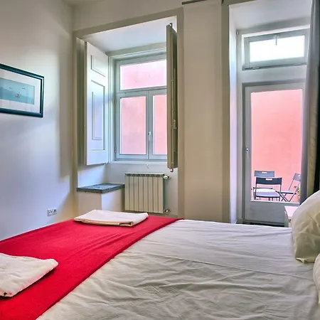 Apartment Cais Santarem Tagus River Lisbon