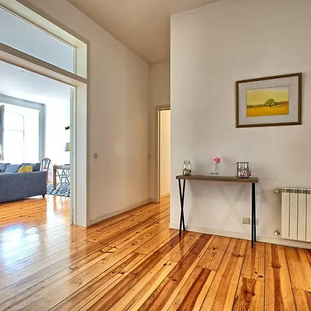 Cais Santarem Tagus River Apartment